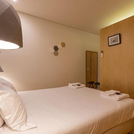 Orm - Almada Balcony Apartment OOporto Esterno foto